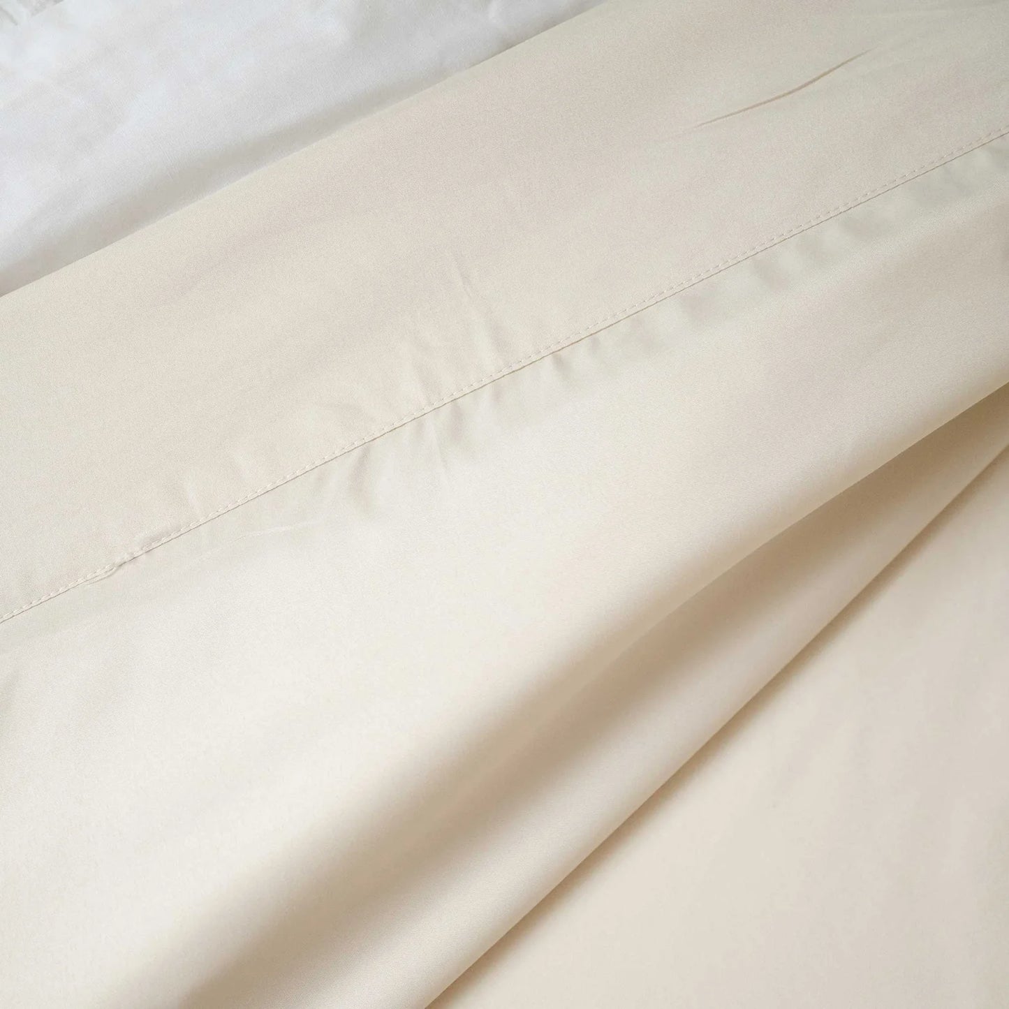 BedTech Thread™ Microplush + Bamboo Sheets