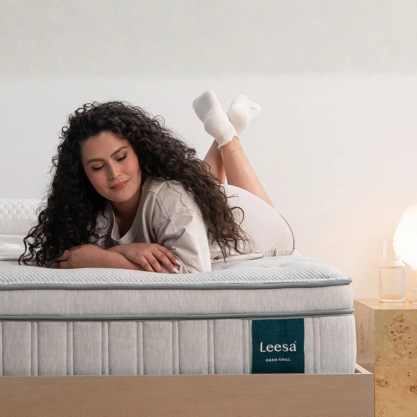 Leesa Oasis Chill Hybrid Mattress