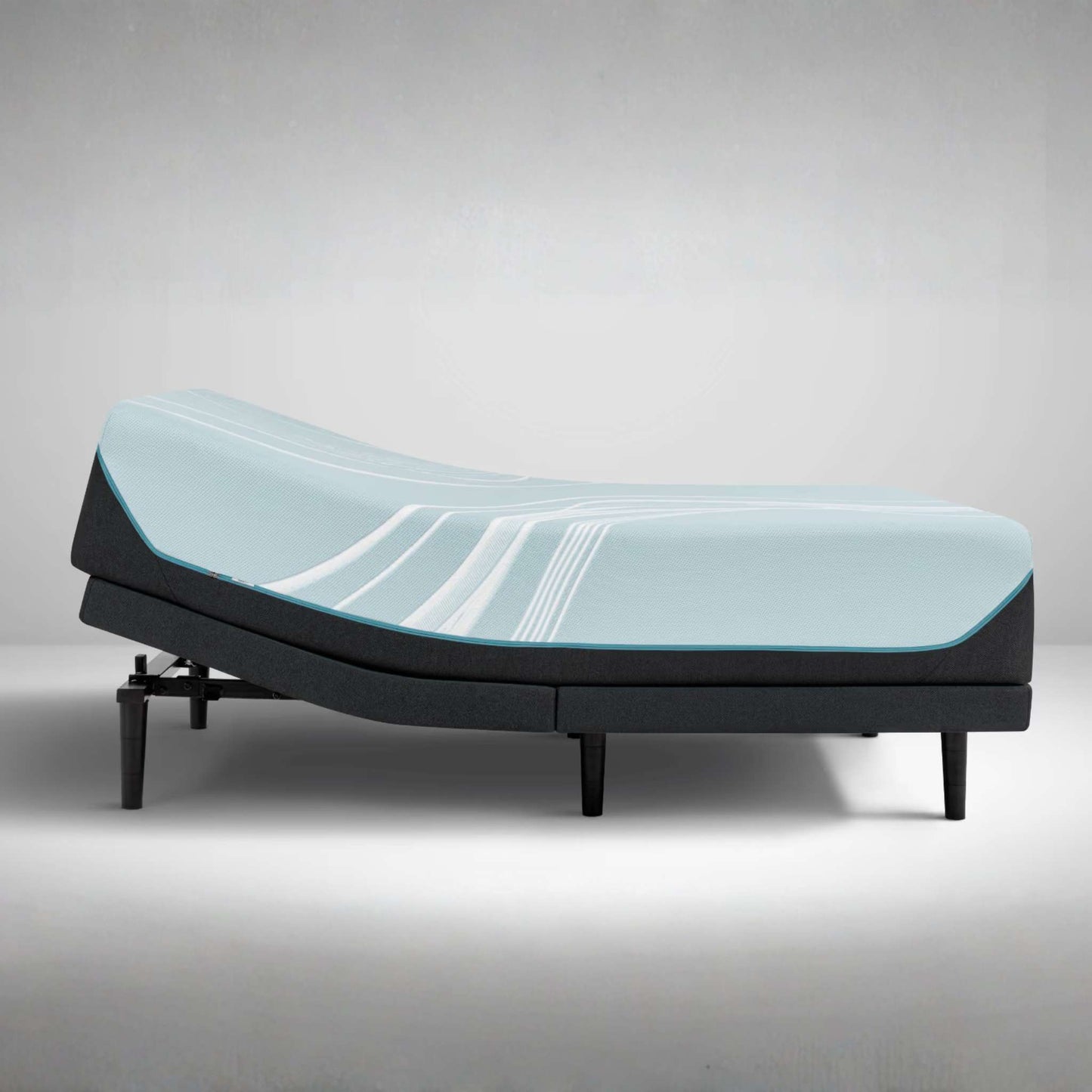 Tempur-Pedic LuxeAdapt Medium Hybrid Mattress